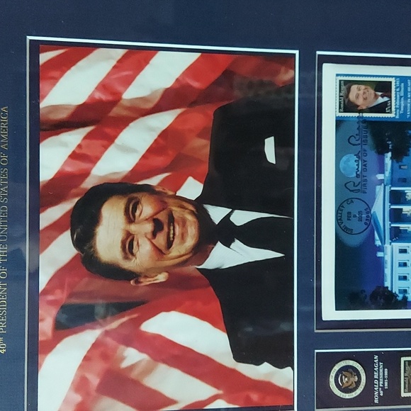 Official USPS President Ronald Reagan Wall decor ...like new - Picture 11 of 12